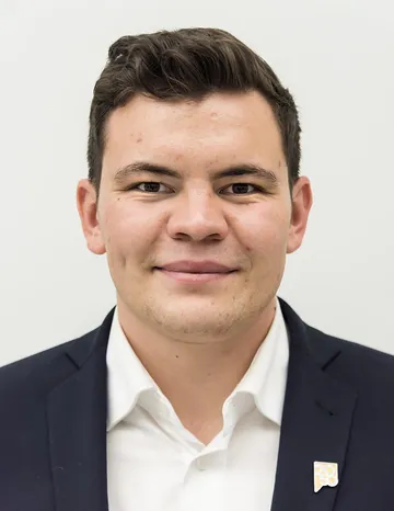 Adam Gomoła